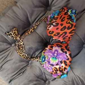 Victoria Secret size 34C